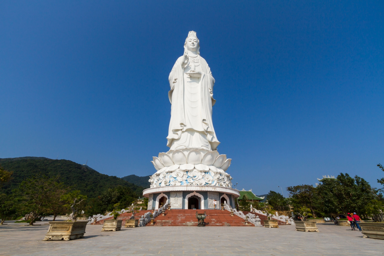 Tượng Phật Bà Quan Thế Âm